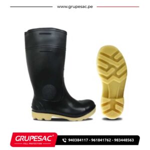 02020018 Bota Minera PVC Negra con Punta de Acero Segusa